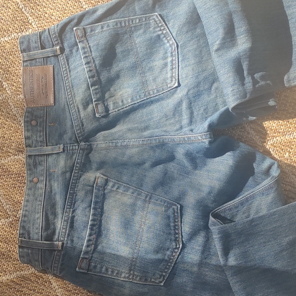 Men's Authentics Signature Levi's... - Picture 3 of 4